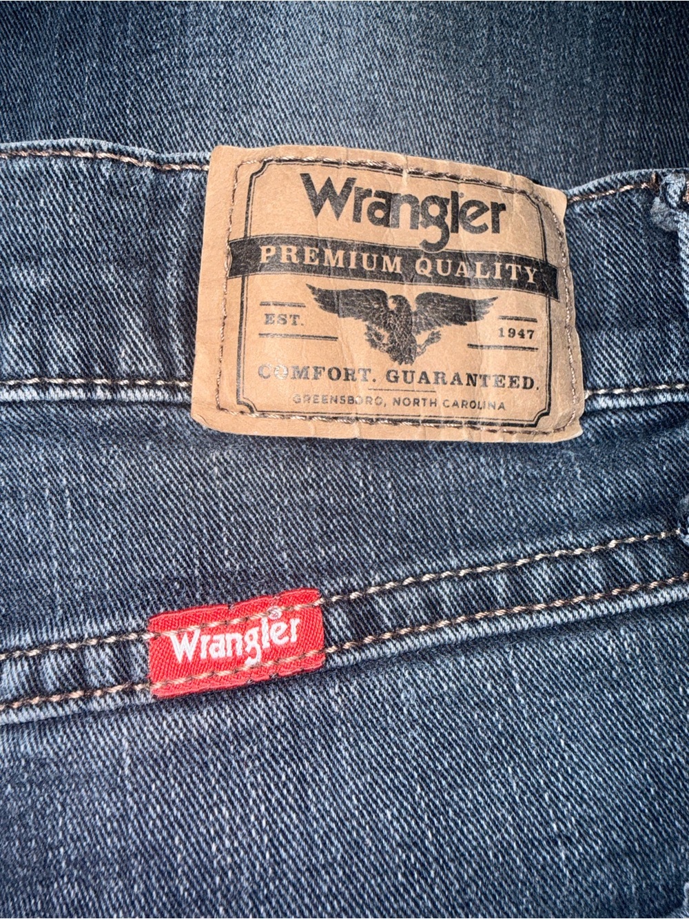 Wrangler Slim Straight Dark Wash Denim Jeans